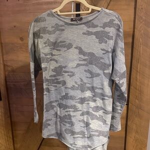 BomBom Gray Camo Long Sleeve Top